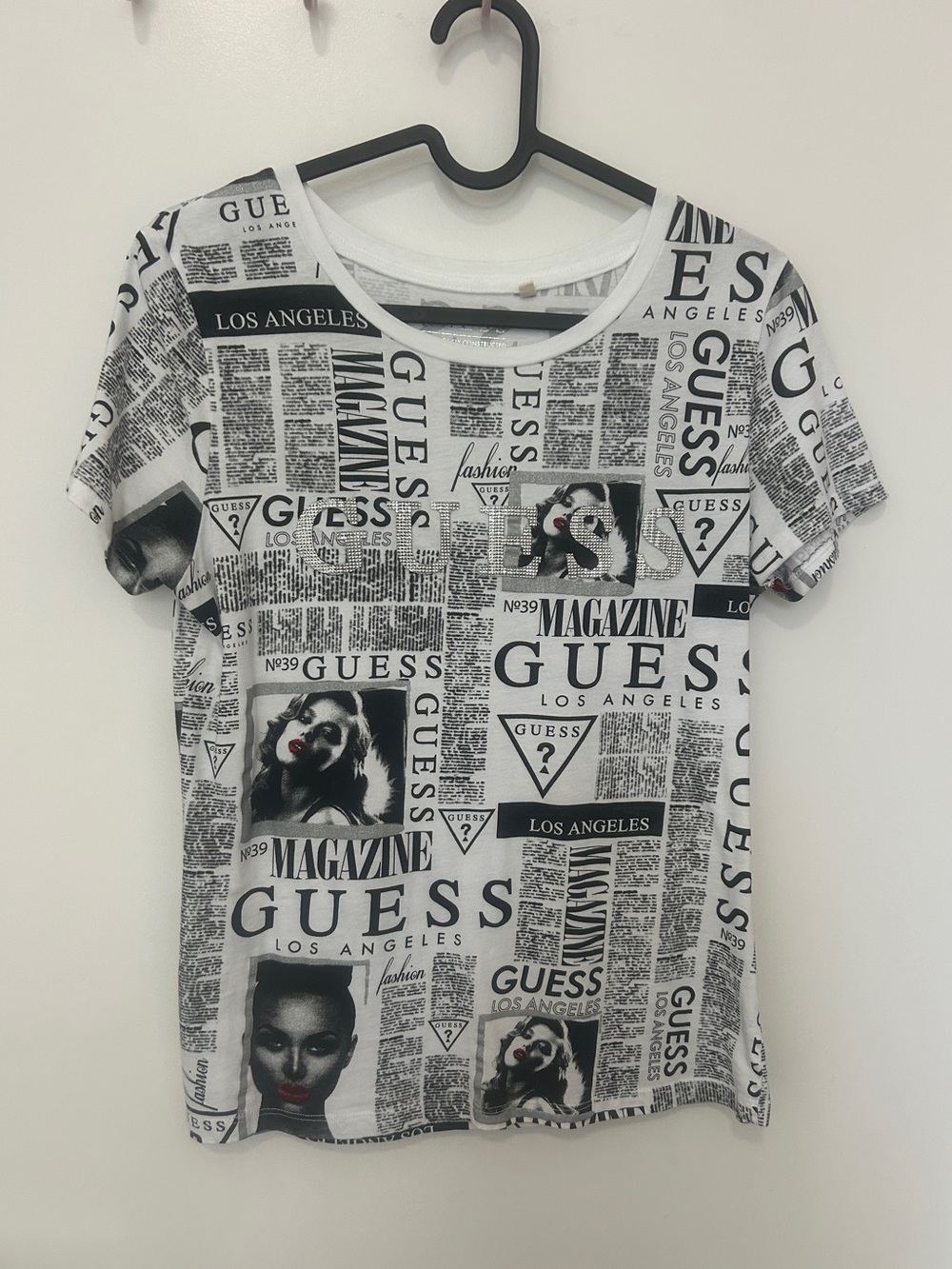 GUESS Newspaper Print Graphic Tee Rhinestone Logo Size M Y2K Vintage Style